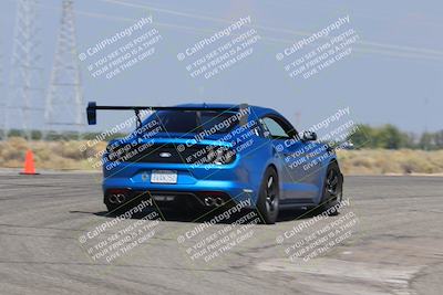 media/Sep-20-2025-Extreme Speed (Sat) [[1fcc23683c]]/Orange (Mid Intermediate)/Session 3 (Offramp)/
